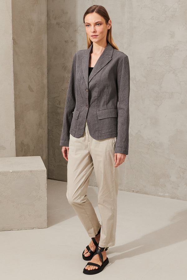 Jacket regular fit in embossed micro pinstripe cotton and linen | 1011.CFDTRWA104.112