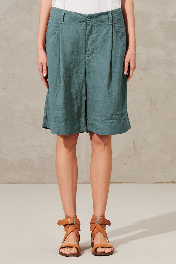 Comfort fit linen bermuda shorts | 1011.CFDTRWD133.25