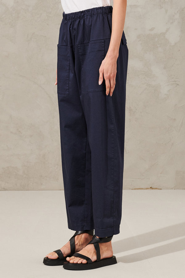 Pantalone comfort fit con tasche davanti in cotone stretch. elastico in vita | 1011.CFDTRWO242.05
