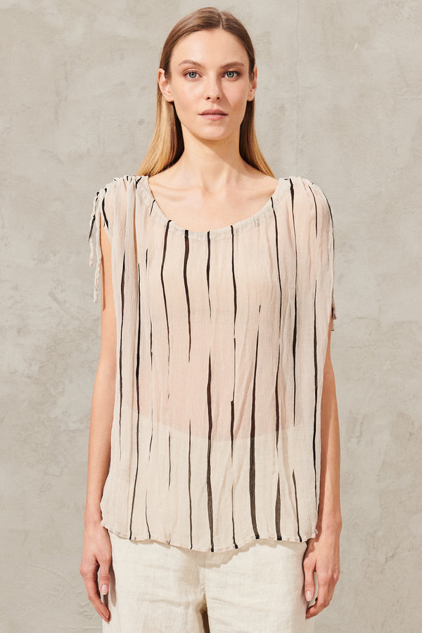 Printed striped viscose creponne flared tank top with gathered neck and shoulders | 1012.CFDTRXD130.121