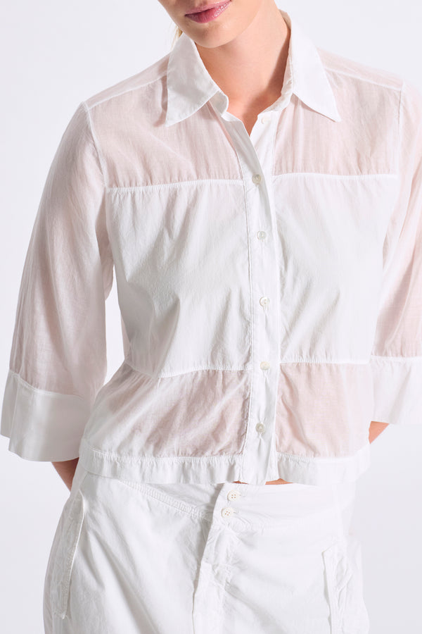 Bluse in Kastenform, aus Popeline aus Stretch-Baumwolle und Musselin mit Perlmuttknöpfen | 1017.CFDTDC-5002.110