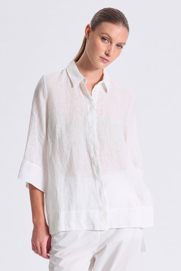 Weit geschnittene Bluse aus leichtem Leinen mit 3/4-Arm, seitlich geschlitzt | 1017.CFDTDC-5502.105