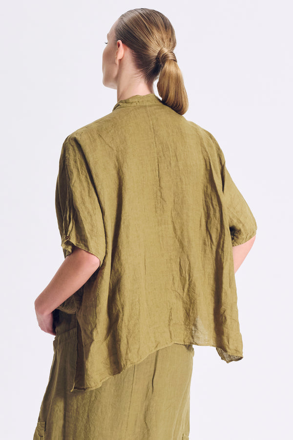 Camicia morbida realizzata in lino leggero con collo a coreana | 1017.CFDTDC-5504.360