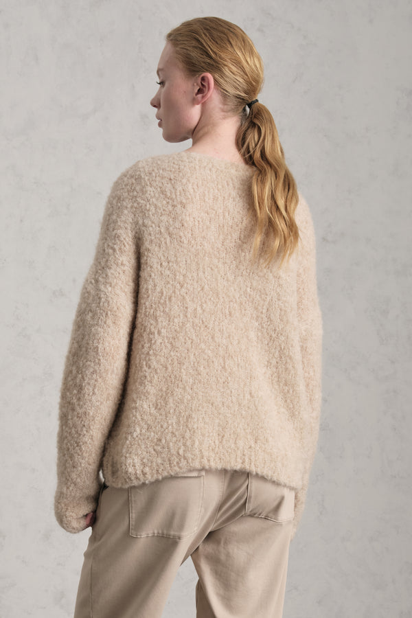 Pullover mit Rundhalsausschnitt aus Alpaka-Naturgarn in Bouclé-Struktur | 1019.CFDTDE-0100.135