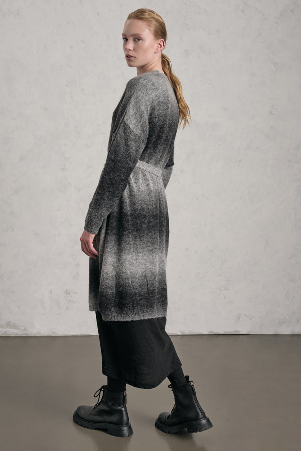 Cardigan, lang geschnitten, aus bedrucktem Alpaka-Mix-Garn mit schattierter Optik | 1019.CFDTDE-0501.975