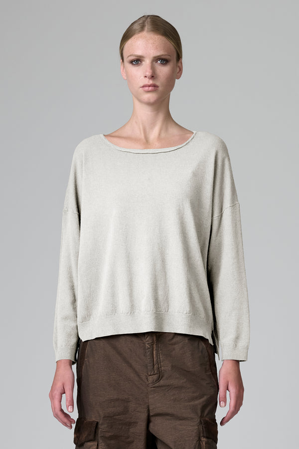 Maglia oversize in viscosa e lana. linea a scatola, collo a barchetta | 1016.CFDTRB11462.01