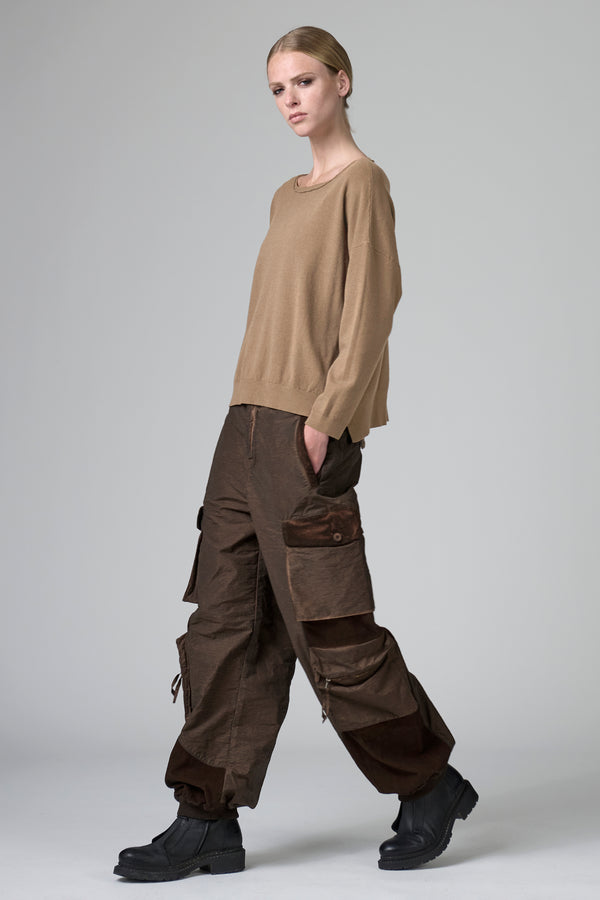 Maglia oversize in viscosa e lana. linea a scatola, collo a barchetta | 1016.CFDTRB11462.22