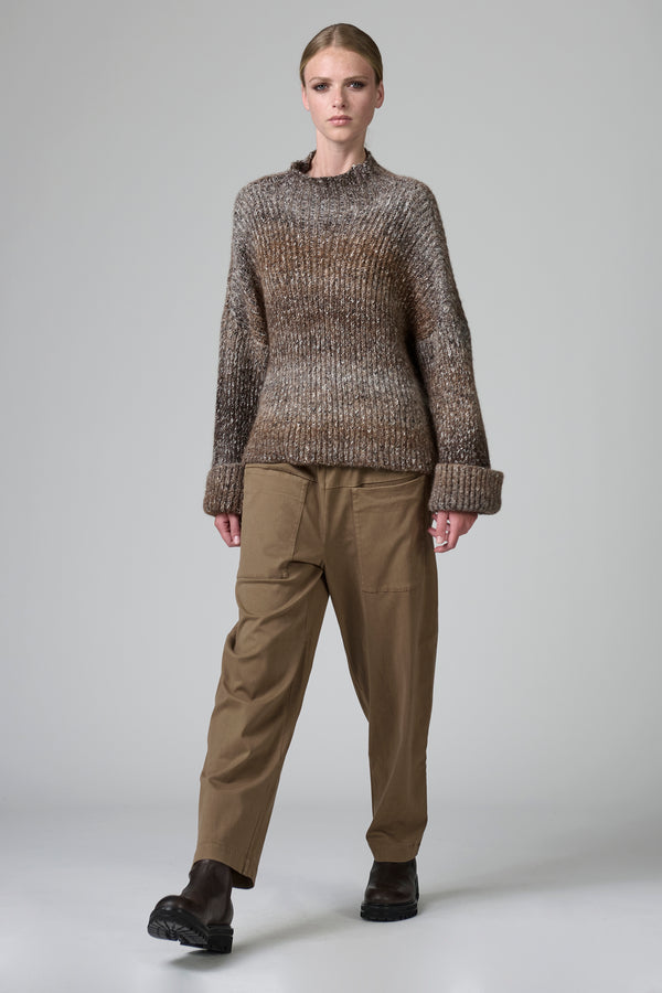 Maglia oversize collo alto con spalla scesa in misto alpaca a fasce bicolore e polsi risvoltati | 1016.CFDTRB17522.19