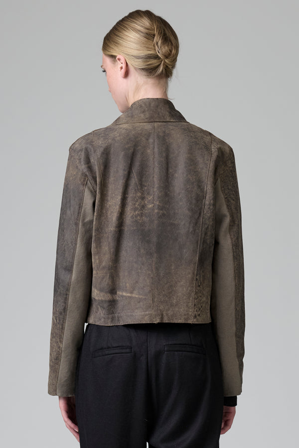 Blouson court croisé doublé en cuir brossé avec fermeture zippée latérale et application en maille | 1016.CFDTRB2370.31