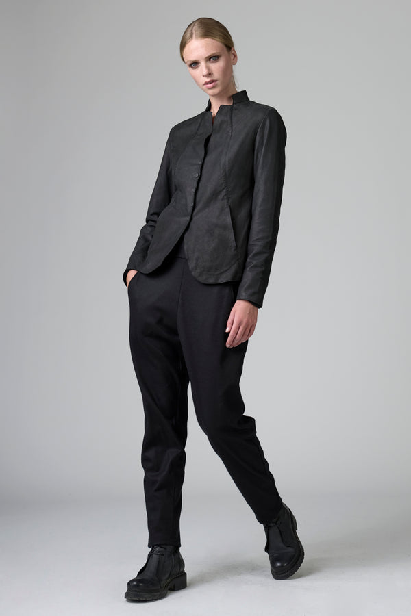 Veste en cuir suédé nappa et ajustée, doublée en drap de laine | 1016.CFDTRB3380.10