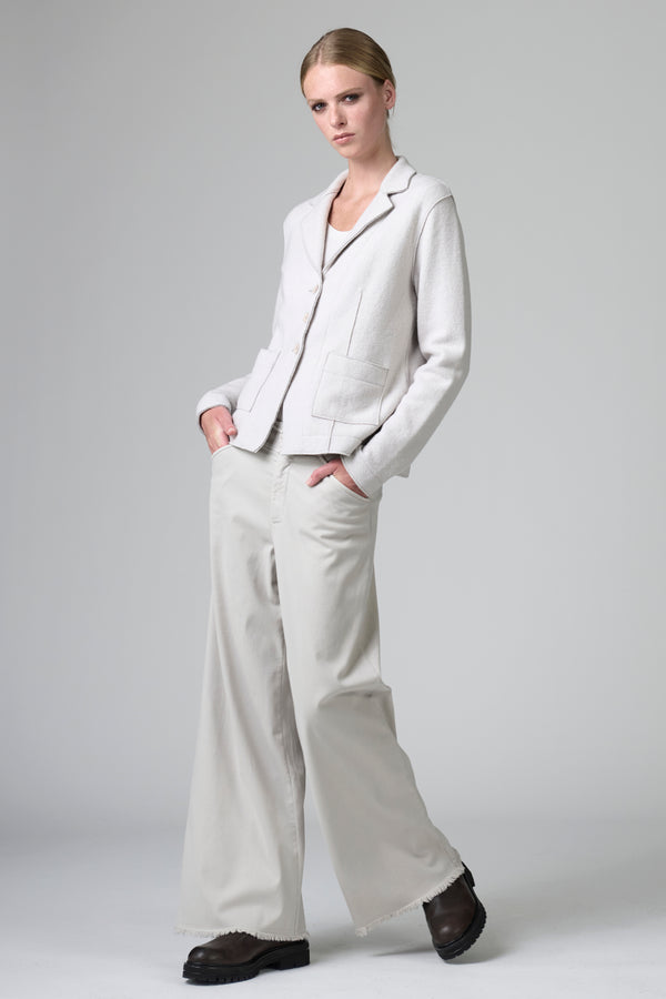 Shaped knitted jacket in wool and viscose with herringbone pattern on the inside | 1016.CFDTRB9440.01