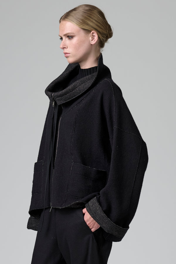 Veste réversible oversize évasée en maille de laine et viscose avec motif chevrons à lintérieur | 1016.CFDTRB9442.10