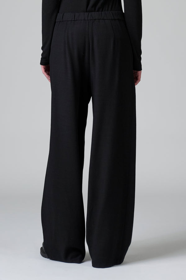 Stretch wool and viscose wide leg trousers with elastic back on waistband | 1016.CFDTRBC121.10