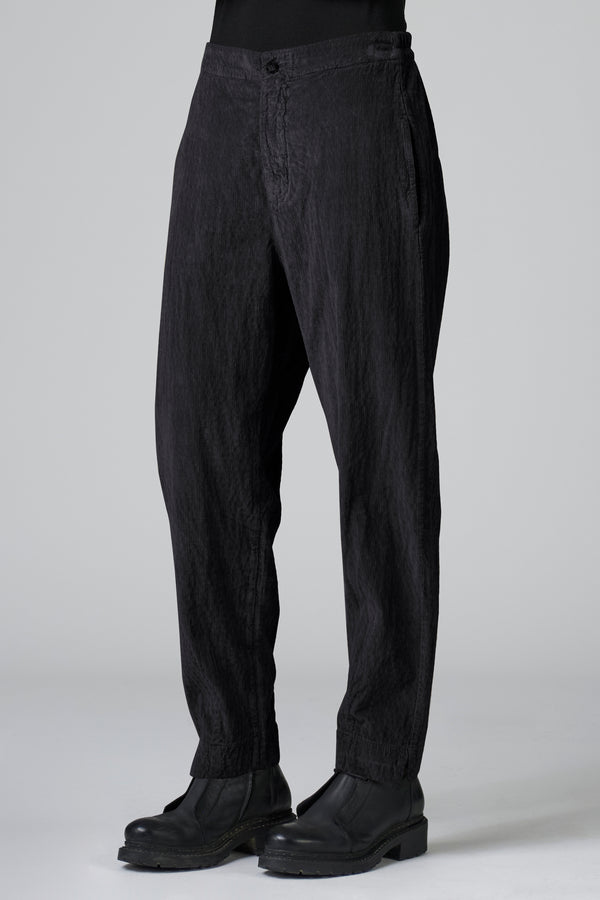 Pantalone regular fit in costina di velluto di viscosa e cotone stretch leggermente goffrato | 1016.CFDTRBP251.13