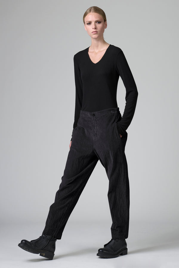 Regular fit trousers in slightly embossed viscose and cotton stretch fine ribbed velour | 1016.CFDTRBP251.13