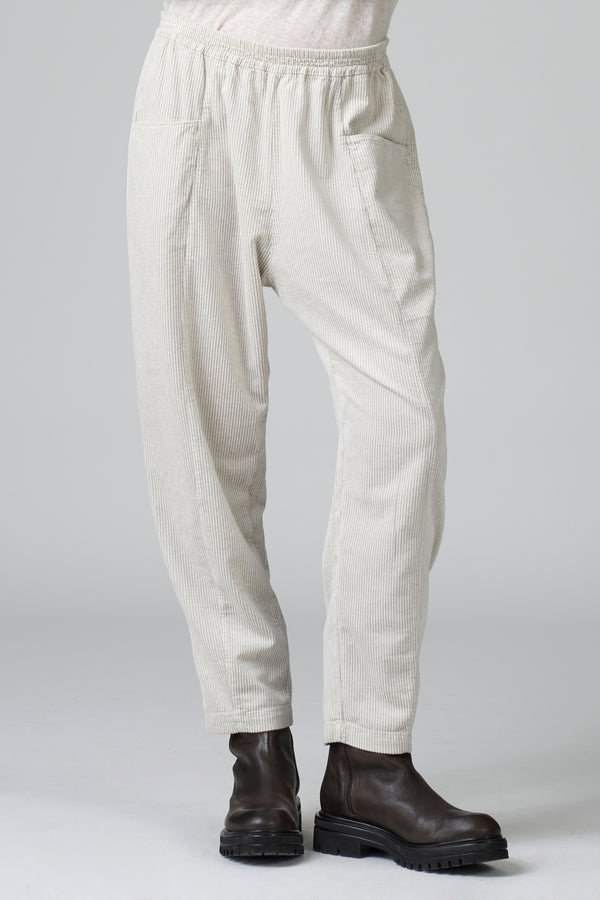 Pantalone comfort fit con elastico in vita in velluto a coste di viscosa e cotone stretch | 1016.CFDTRBQ262.01