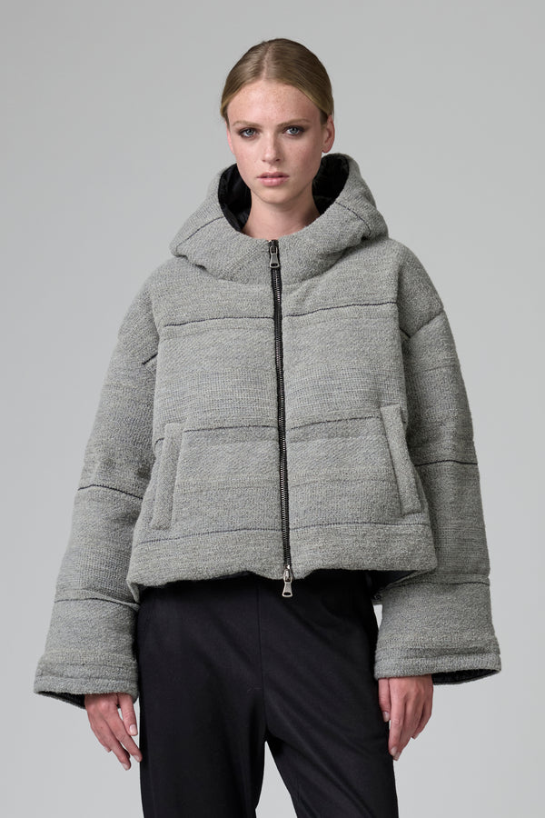 Short knitted hooded real down duvet in striped pattern | 1016.CFDTRBS281.21