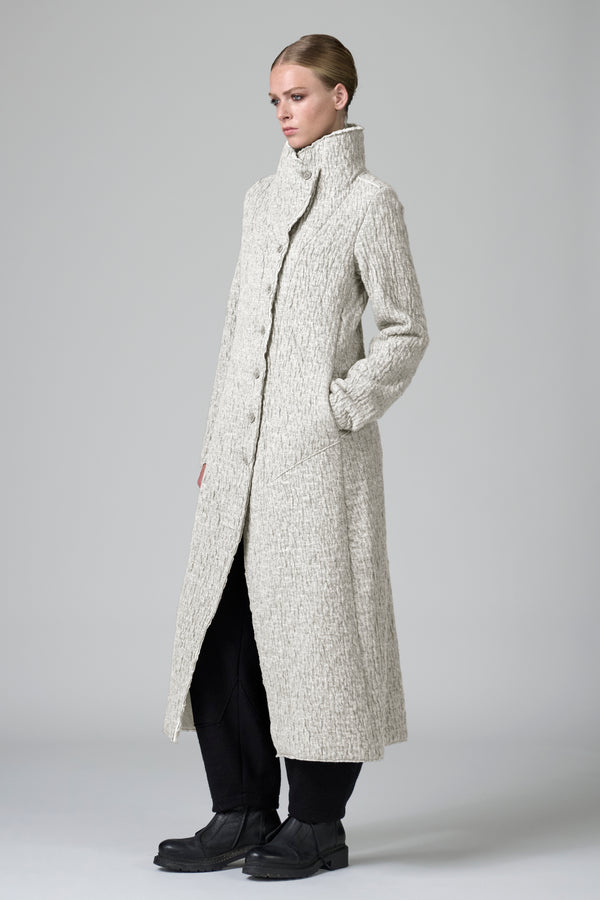 Slim fit long coat in double wool cloth with high collar | 1016.CFDTRBX332.01