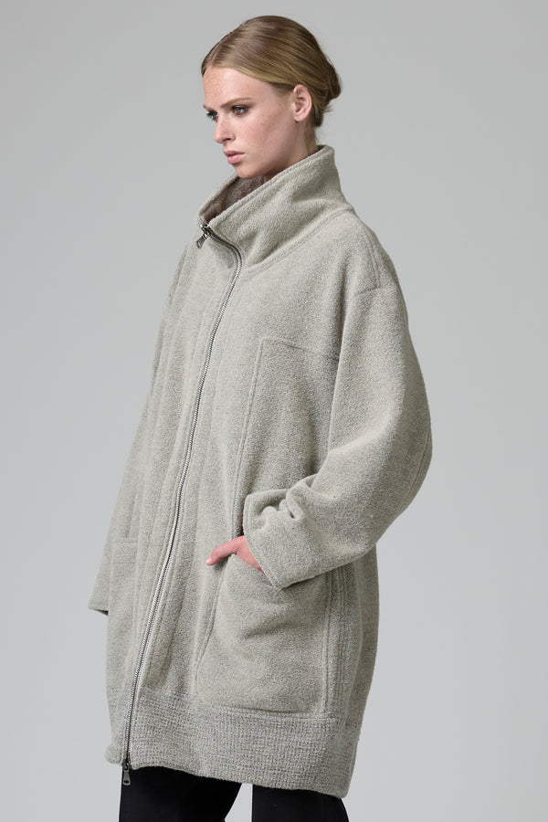 Veste oversize en maille bouclée avec volant en point fantaisie au bas | 1016.CFDTRBY345.21