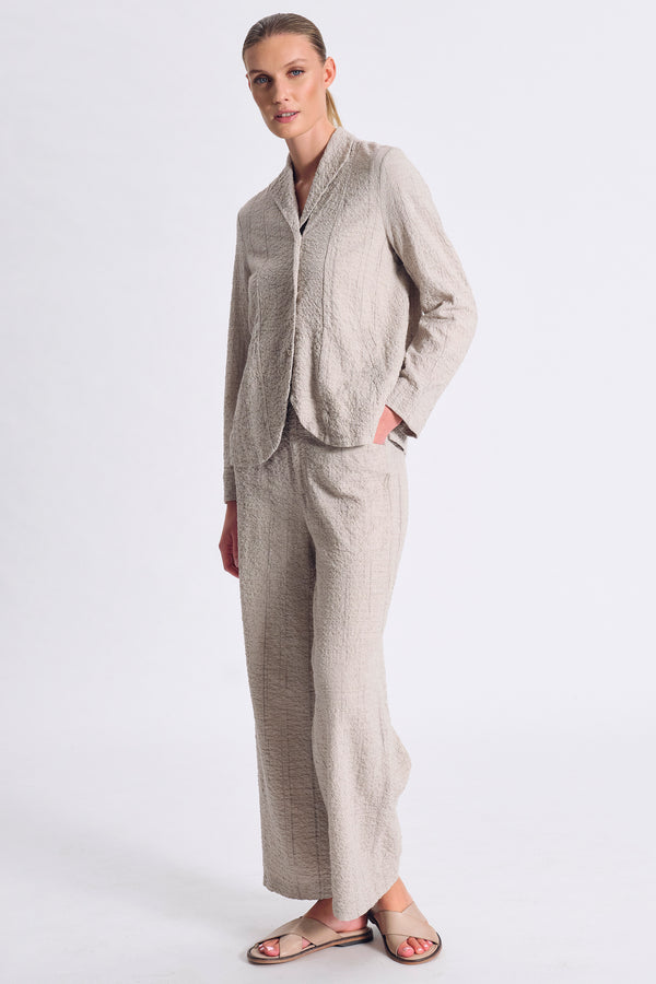 Ausgestellte Jacke aus leicht gaufrierter Baumwolle und Viskose mit Nadelstreifen | 1017.CFDTRCB110.02