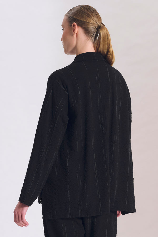 Oversize-Jacke und seitliche Schlitze am Saum aus Baumwolle und Viskose mit Nadelstreifen, leicht ga | 1017.CFDTRCB112.10