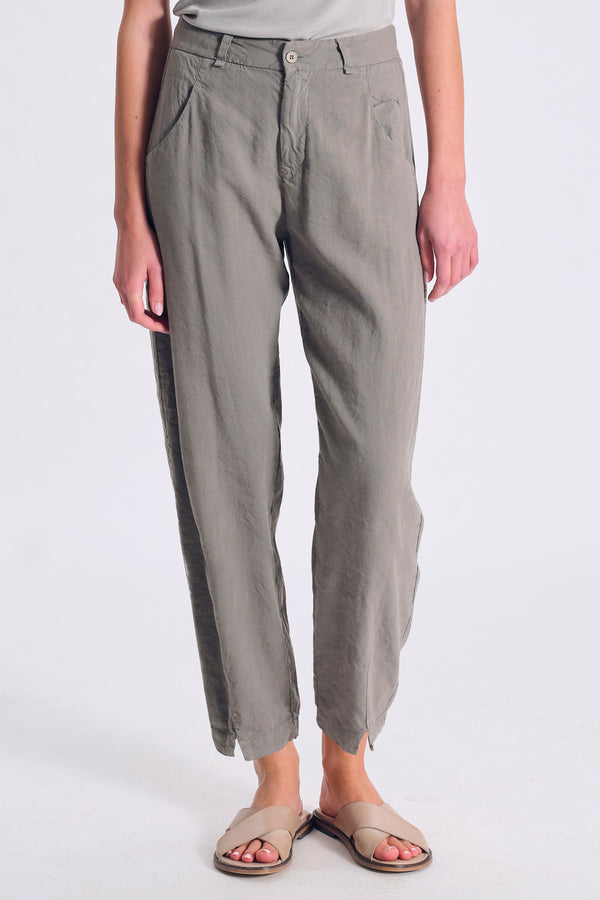 Pantalone comfort fit in lino e viscosa stretch | 1017.CFDTRCC126.12