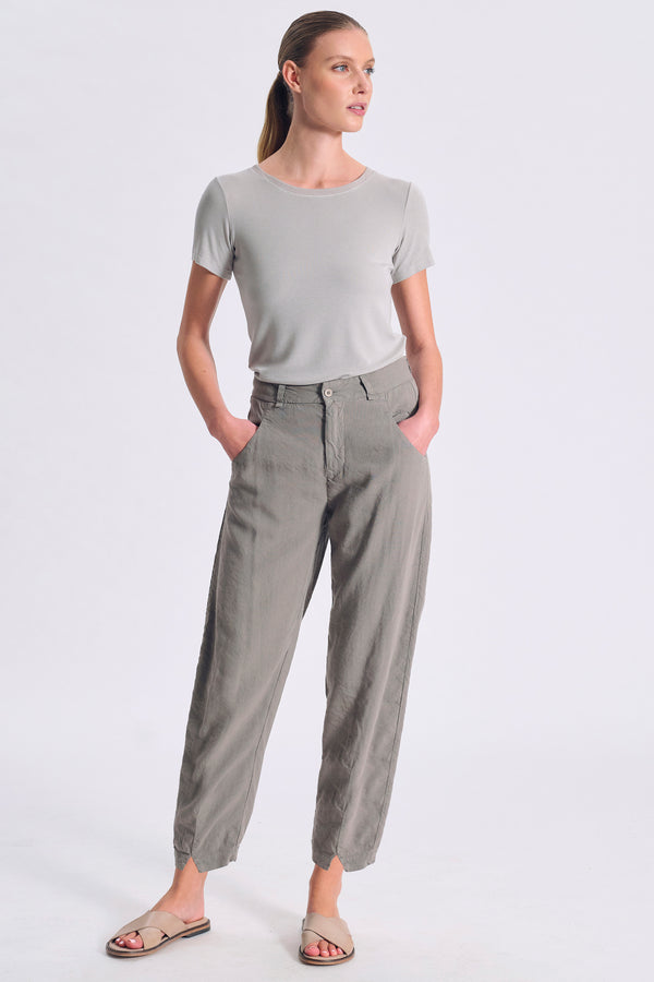 Pantalone comfort fit in lino e viscosa stretch | 1017.CFDTRCC126.12