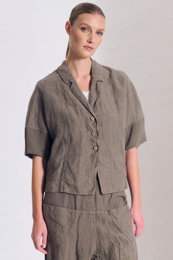 Giacca corta di lino linea bombé con inserto in viscosa fondo maniche | 1017.CFDTRCD130.16