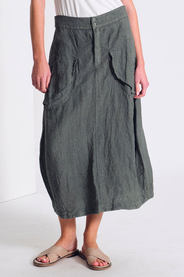 Bombeè shape skirt in linen with wide rounded bellows pockets | 1017.CFDTRCD1303.04