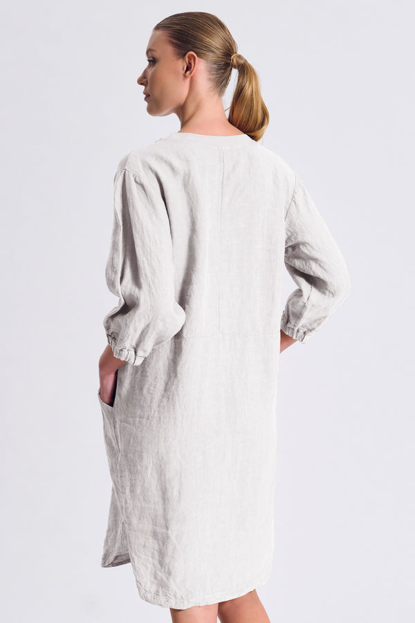 Abito ampio scollo a v in lino con inserti in viscosa e fondo stondato | 1017.CFDTRCD1304.00