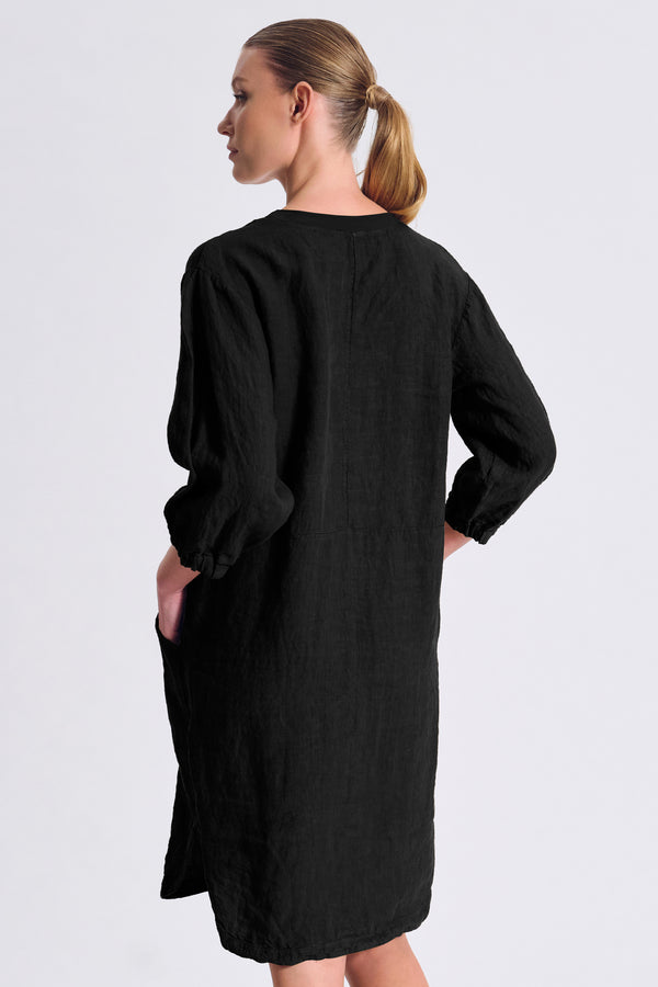 Abito ampio scollo a v in lino con inserti in viscosa e fondo stondato | 1017.CFDTRCD1304.10