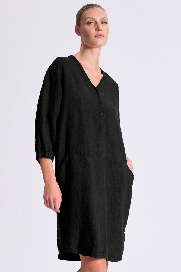 Abito ampio scollo a v in lino con inserti in viscosa e fondo stondato | 1017.CFDTRCD1304.10