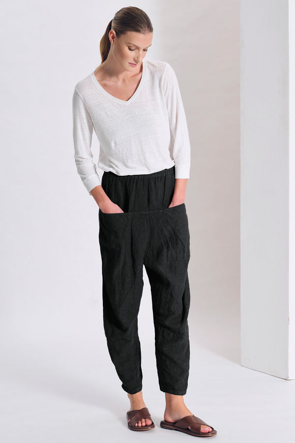 Pantalone cavallo basso di lino con ampie tasche ed elastico in vita | 1017.CFDTRCD131.10