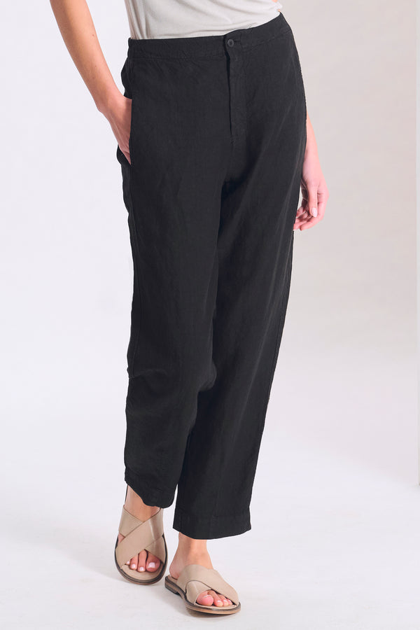 Comfort fit linen trousers. Back with elastic waist | 1017.CFDTRCD132.10
