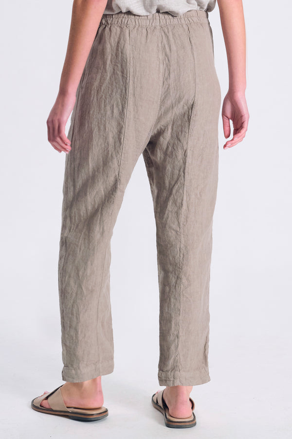 Pantalone comfort fit in lino. dietro con elastico in vita | 1017.CFDTRCD132.21