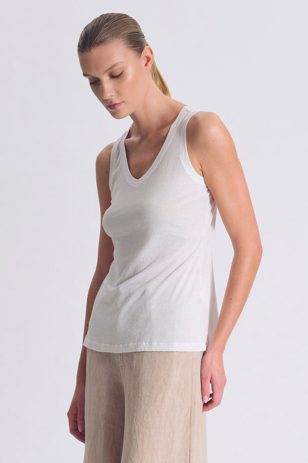 Canotta slim fit scollo a v in jersey di cotone crepe con tessuto a contrasto su collo e giromanica | 1017.CFDTRCG160.00