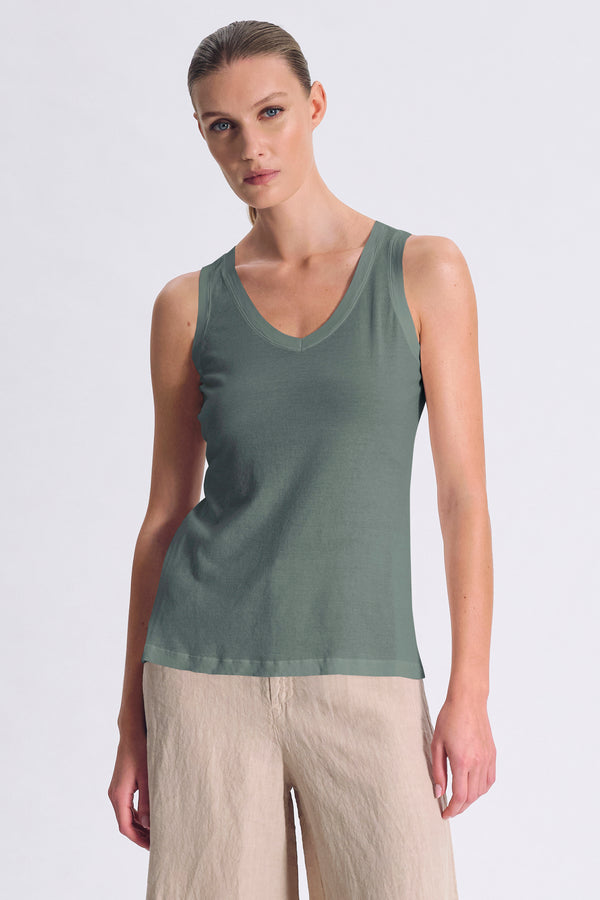 Canotta slim fit scollo a v in jersey di cotone crepe con tessuto a contrasto su collo e giromanica | 1017.CFDTRCG160.04