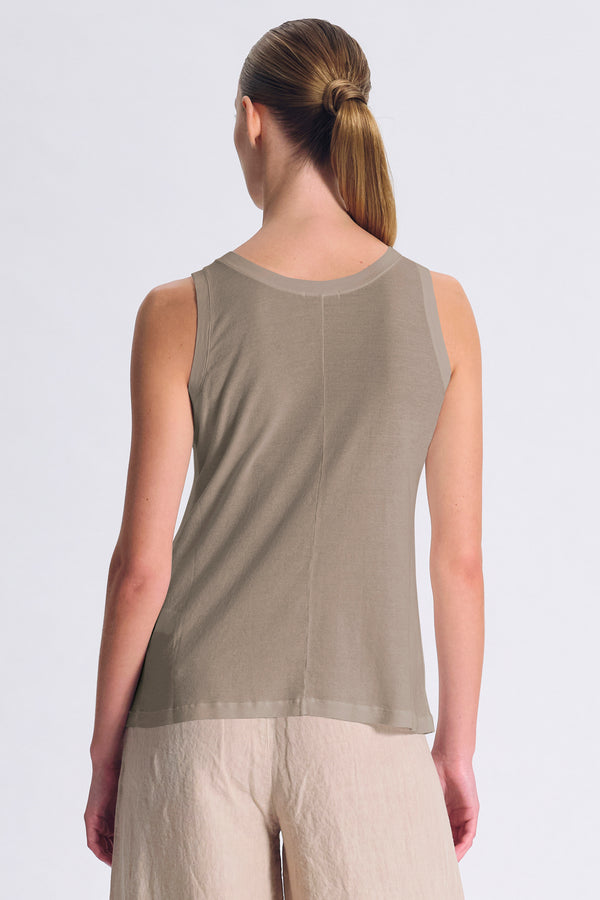 Canotta slim fit scollo a v in jersey di cotone crepe con tessuto a contrasto su collo e giromanica | 1017.CFDTRCG160.16