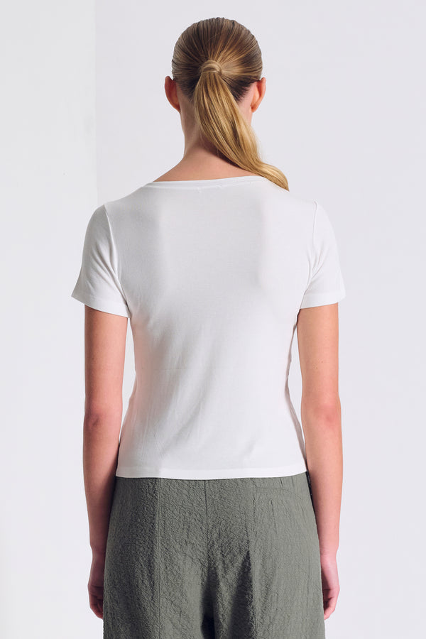 Slim fit T-shirt in light stretch ribbed modal. Insert in viscose georgette on the roundneck and cuf | 1017.CFDTRCI180.00