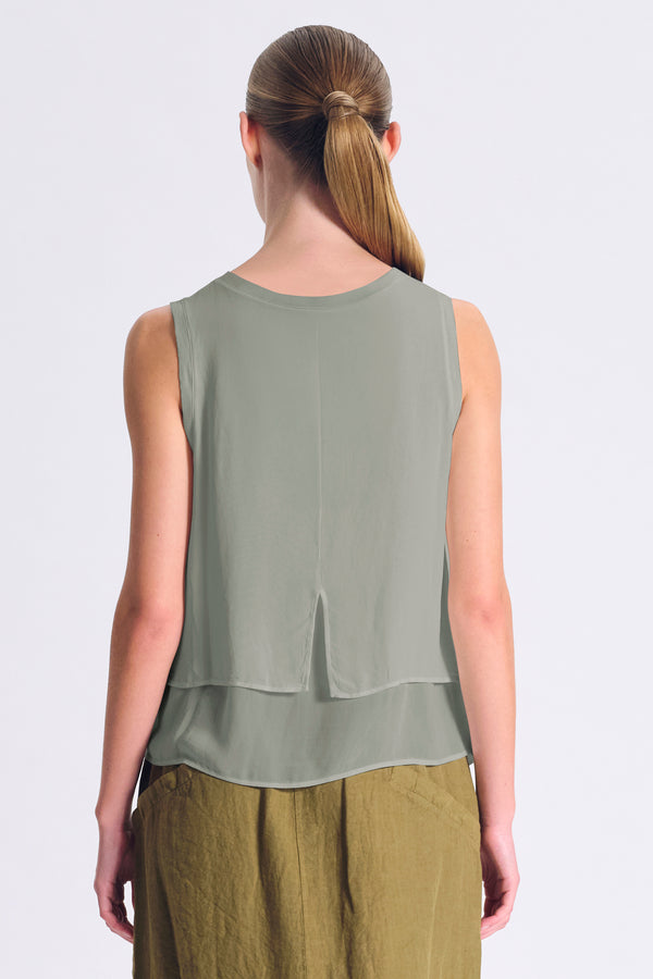 Top im Comfort Fit mit breiten Trägern aus Leinenjersey vorne und aus Georgette hinten mit eingefass | 1017.CFDTRCK200.14