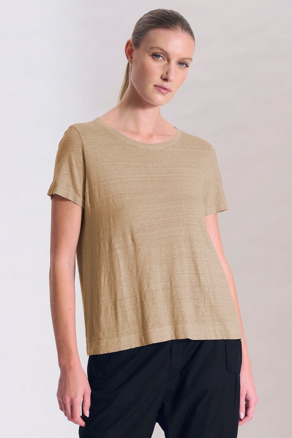 Ausgestelltes Top mit Rundhals, Kurzarm, aus Leinenjersey | 1017.CFDTRCK206.03