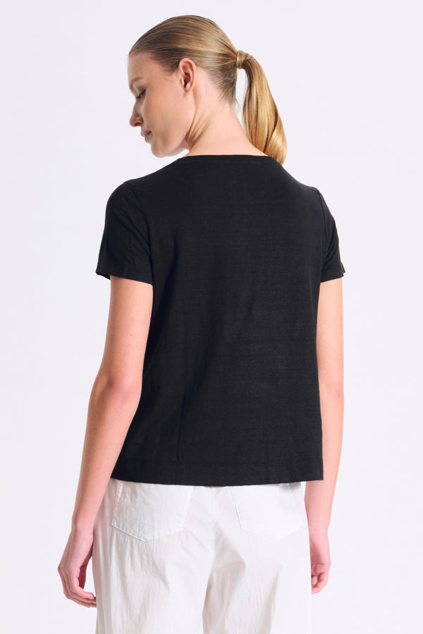 Ausgestelltes Top mit Rundhals, Kurzarm, aus Leinenjersey | 1017.CFDTRCK206.10