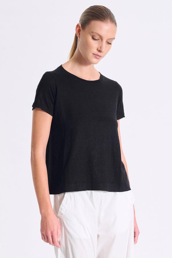 Ausgestelltes Top mit Rundhals, Kurzarm, aus Leinenjersey | 1017.CFDTRCK206.10