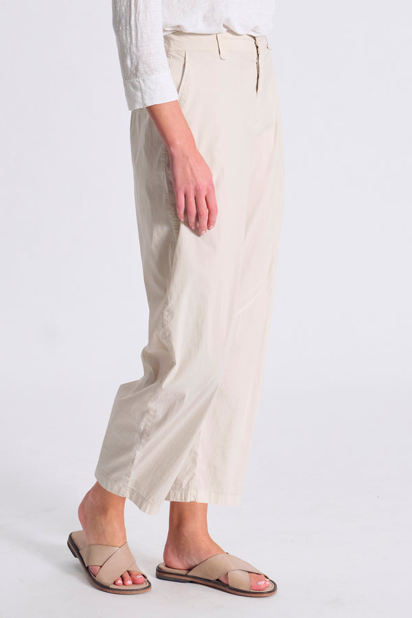 Pantalone comfort fit in popeline stretch con elastico dietro | 1017.CFDTRCM227.01