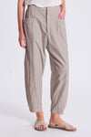 Ergonomic cut light cotton trousers with elastic on the back | 1017.CFDTRCN232.21