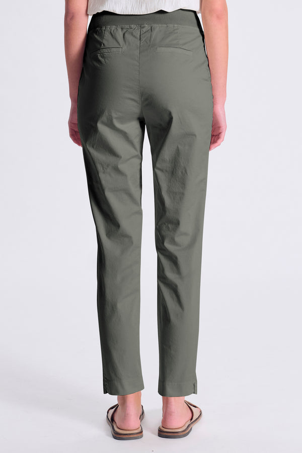 Pantalone slim fit in cotone e tencel stretch con cintura dietro in maglia elastica | 1017.CFDTRCO241.04