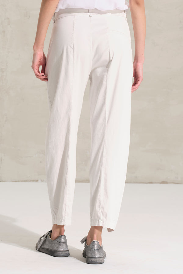 Comfort-fit stretch cotton and tencel trousers | 1017.CFDTRCO245.01