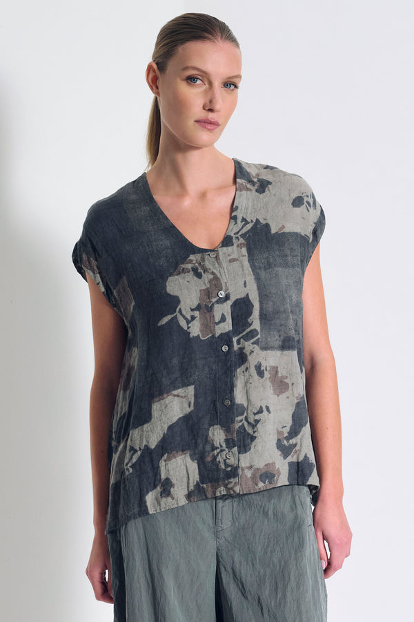 Printed linen tank top with viscose georgette inserts at the armholes and back | 1017.CFDTRCT291.05