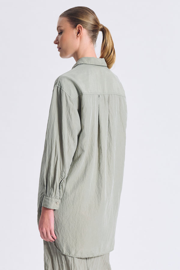 Camicia lunga in misto seta con fondo stondato con parte frontale più corta | 1017.CFDTRCV310.14