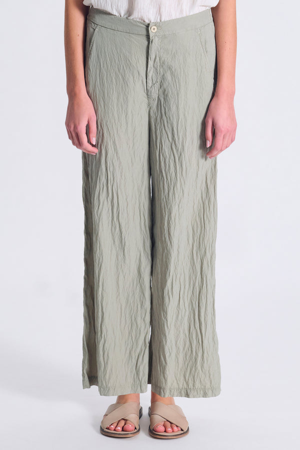 Straight-leg trousers in silk blend with elastic waistband on the back | 1017.CFDTRCV311.14